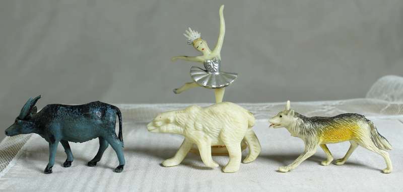 Miniature Set of Animals & Ballerina