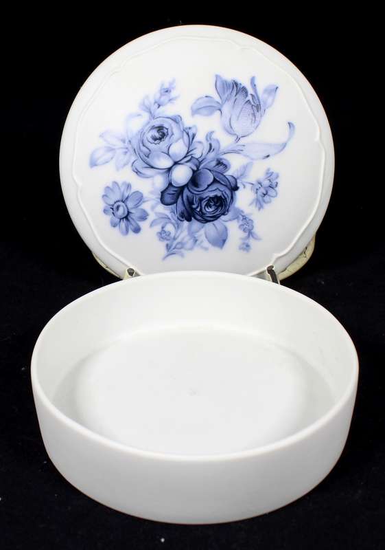 Le Roy Limoges Lidded Powder Bowl