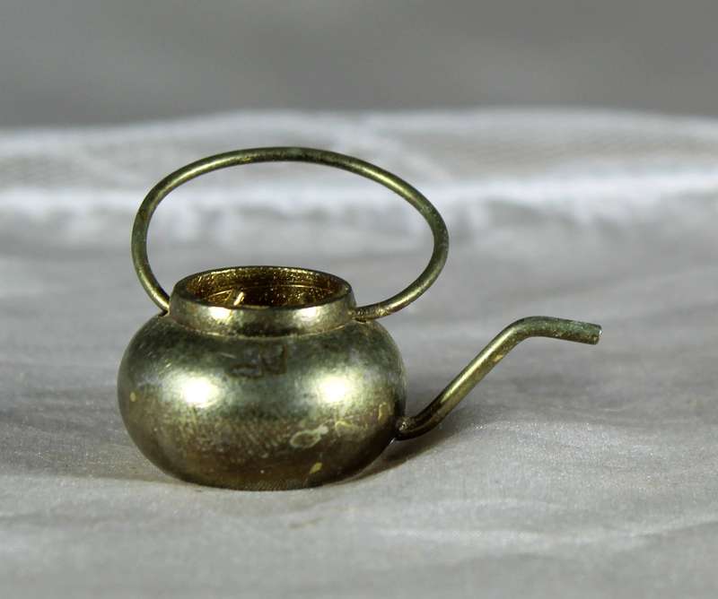 Miniature kettle - no lid