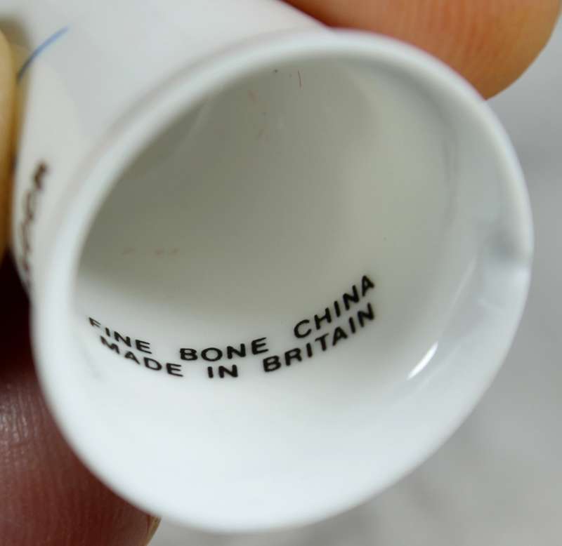 Bone China thimble - Doreen