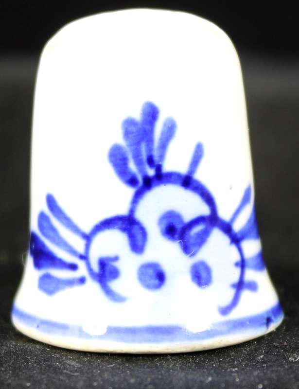 Porcelain Blue & White Thimble - Tall Windmill & Orion