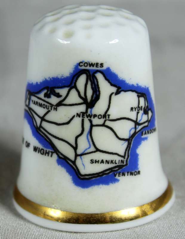 Bone China thimble - Isle of Wight
