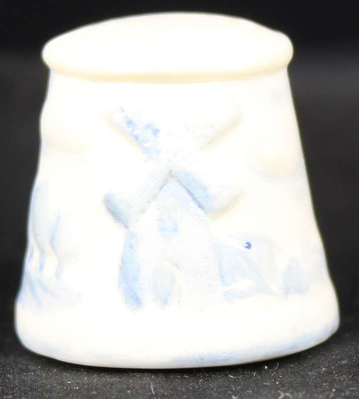 Embossed Thimble - Windmill