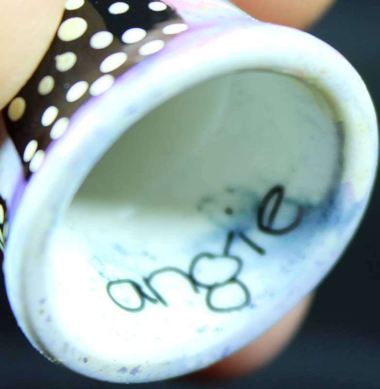 Hand Painted Thimble - Angie - Kissing Fowls