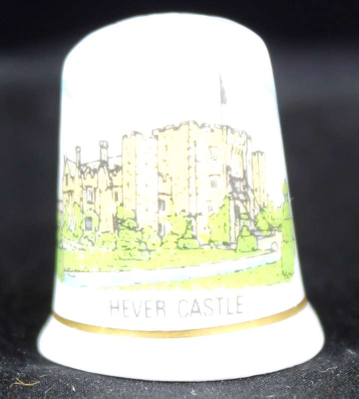 Porcelain Thimble - Hever Castle