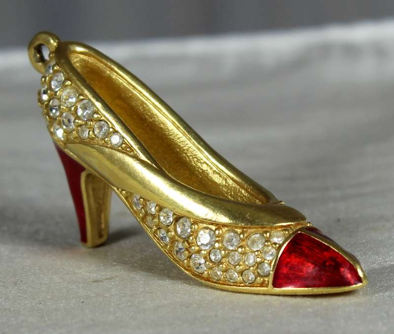 Miniature vintage Swarovski high heel shoe pendant - Red enamel - Gold tone