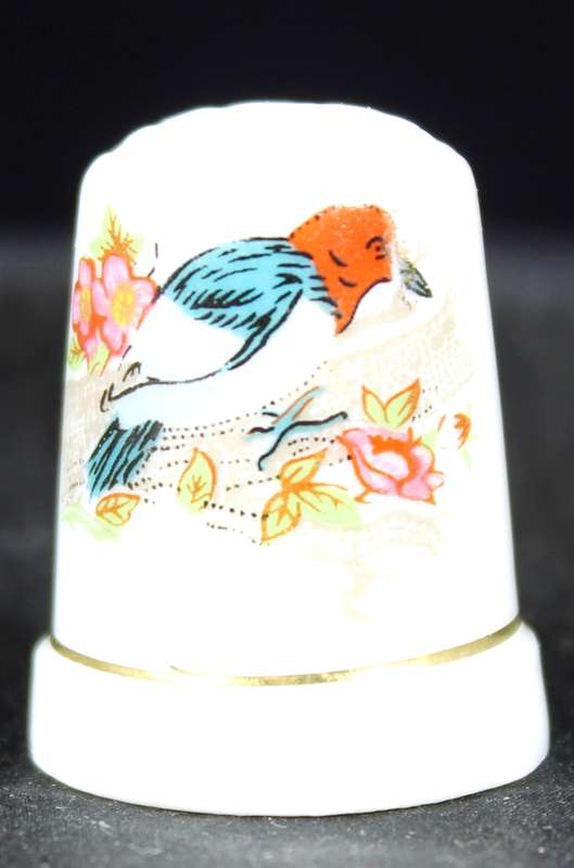 Porcelain Thimble - Bird Among the Flowers