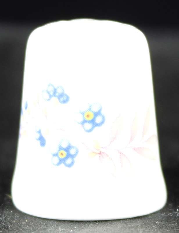 Porcelain Thimble - Floral Bone China - Blue Berries