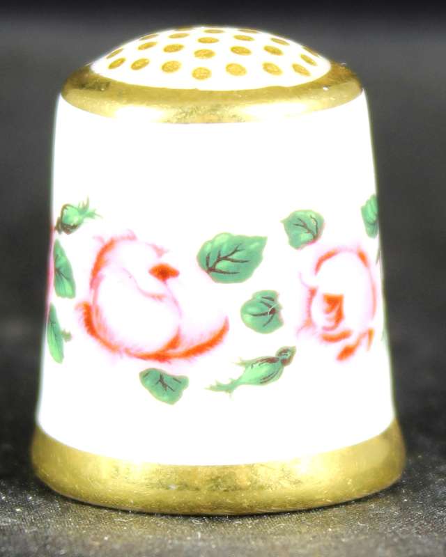 Porcelain Thimble - Royal Crown Derby XLVIII