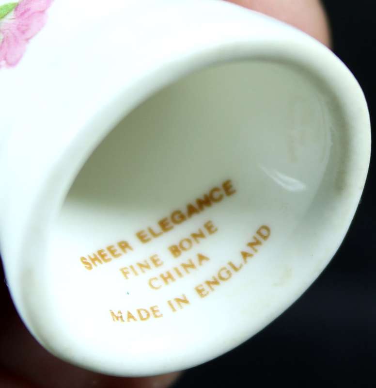 Porcelain Thimble - Sheer Elegance - Flowers