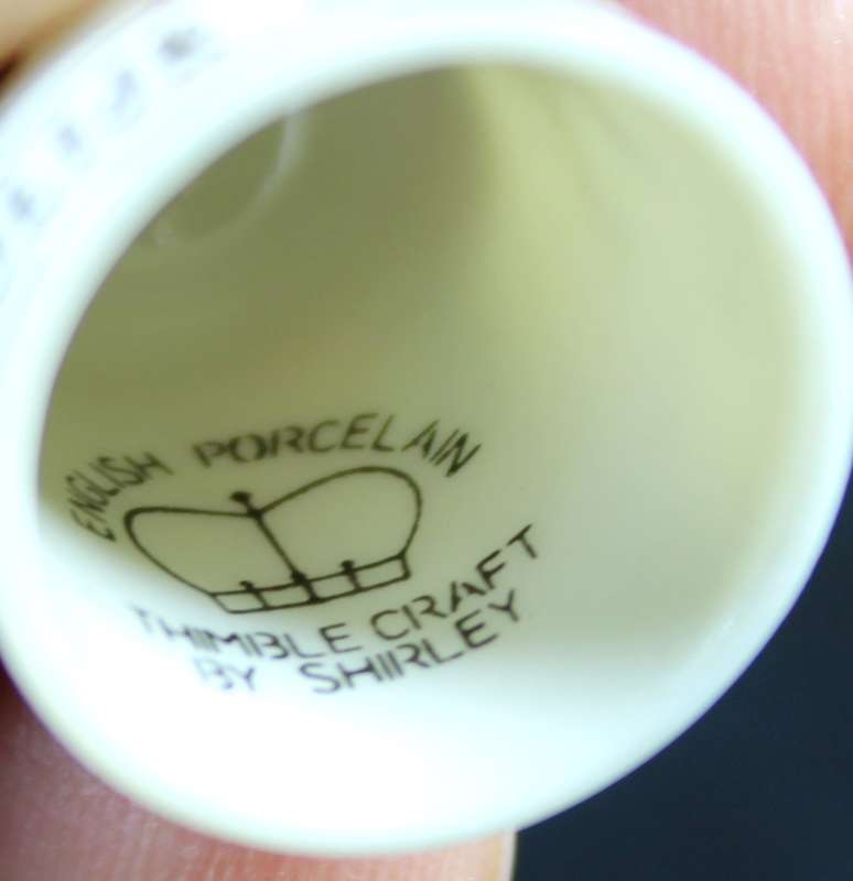 Porcelain Thimble - Thimble Craft by Shirley - Christmas