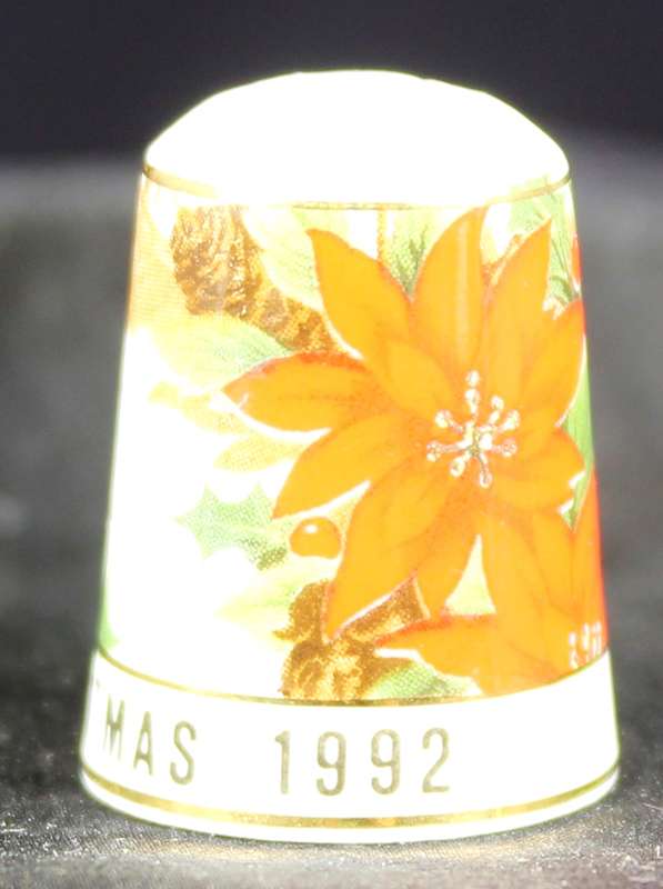 Porcelain Thimble - Thimble Craft by Shirley - Merry Christmas