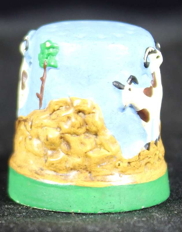 Metal Thimble - Embossed Cow Scene