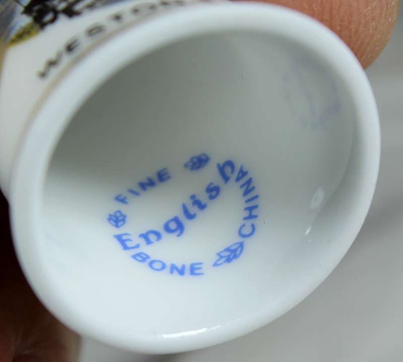 Bone China thimble - Weston s. mare