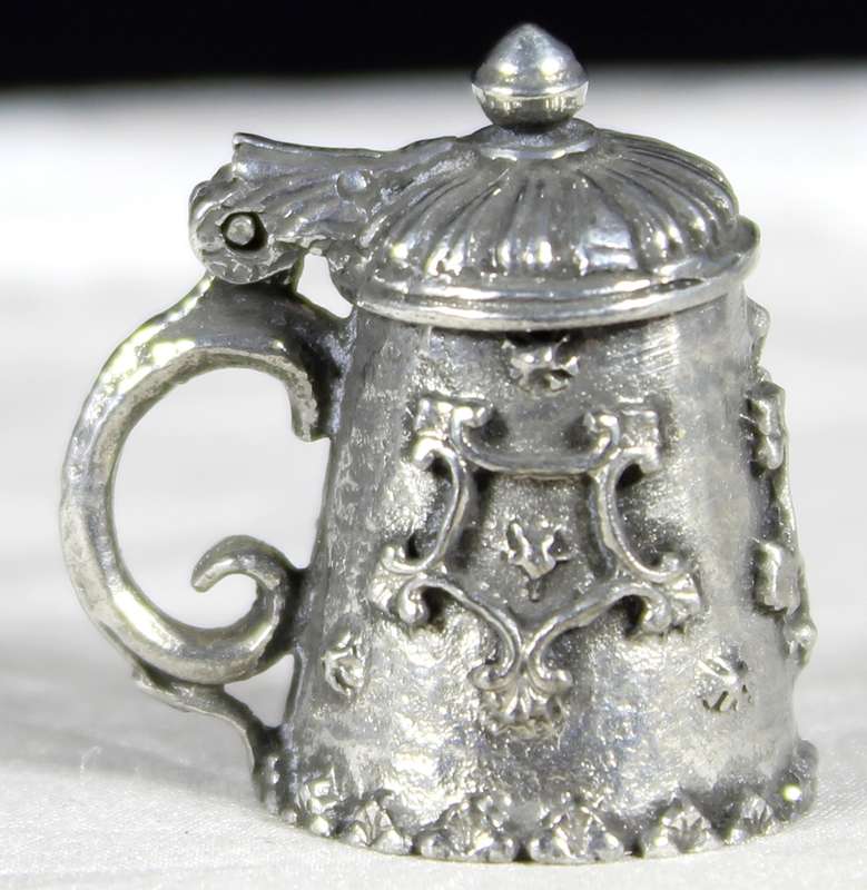 Metal thimble - tankard - embossed - lid functional