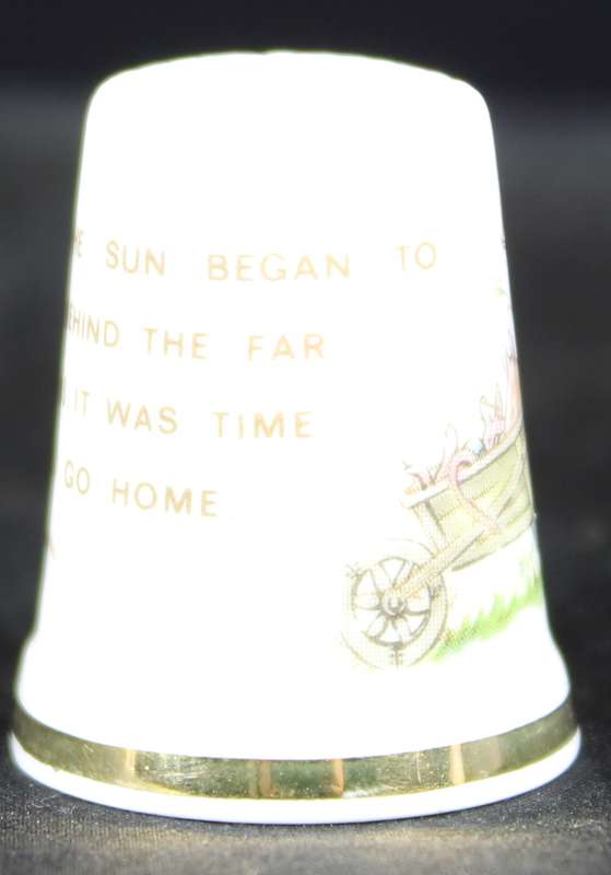 Porcelain Thimble - Royal Doulton - Spring
