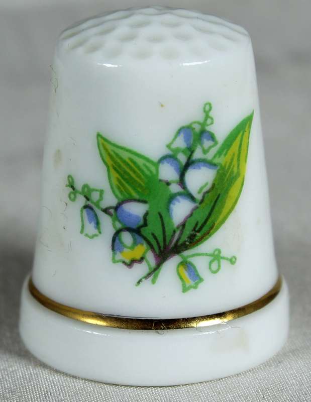 Bone China thimble - flowers