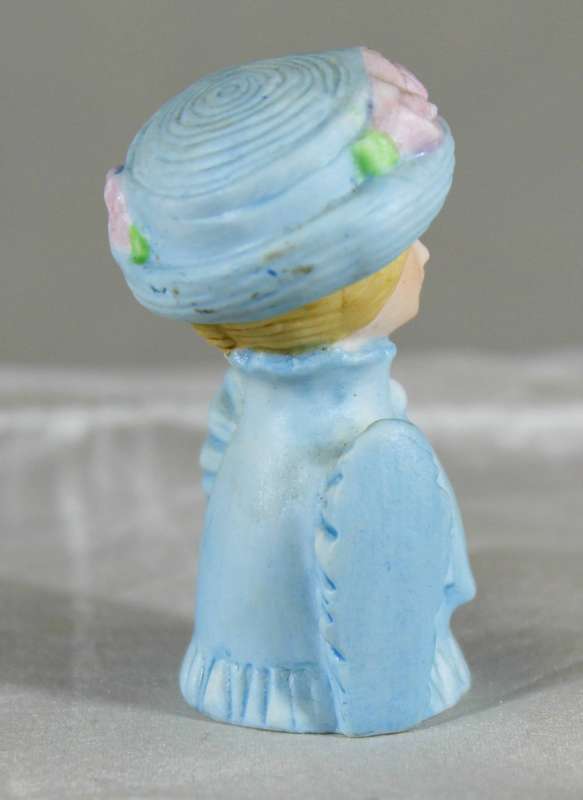 Avon American Fashion Lady Thimble
