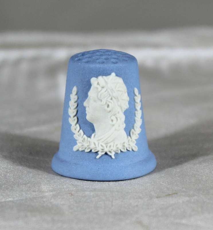 Wedgwood Blue Jasperware Thimble - Elizabeth I