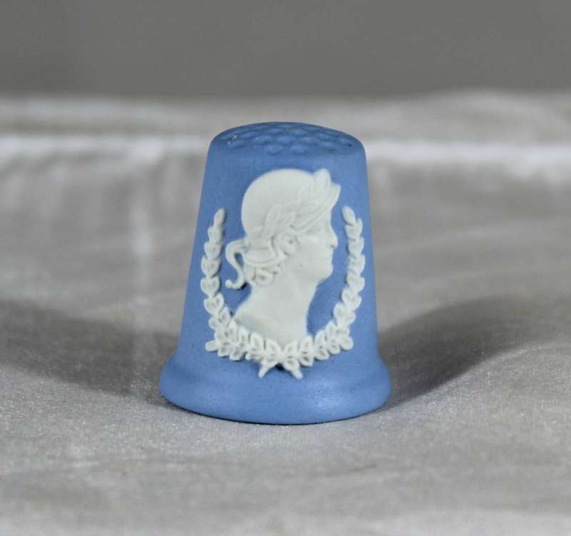 Wedgwood Blue Jasperware Thimble - Kings & Queens of England - William I