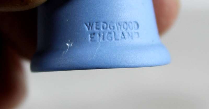Wedgwood Blue Jasperware Thimble - Kings & Queens of England - William I