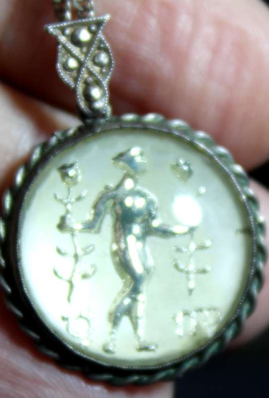 Costume Jewelry - Vintage Garden of Edin Silver Pendant plus Earrings