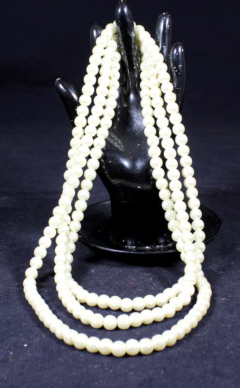 Costume Jewelry - Very Long Pearl Necklace