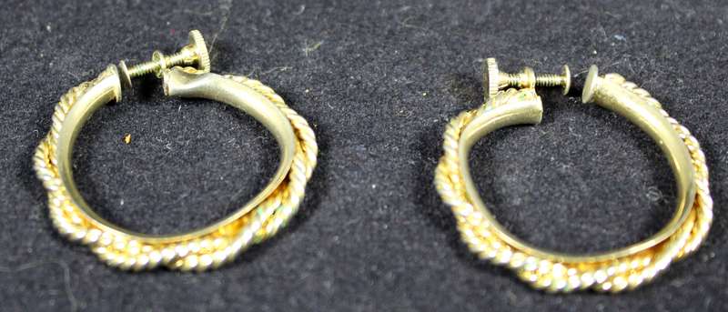 Costume Jewelry - Twisted Wire Golden Earrings with Screw-on
