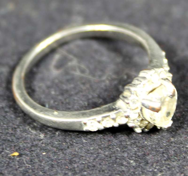 Costume Jewelry - Diamante Ring