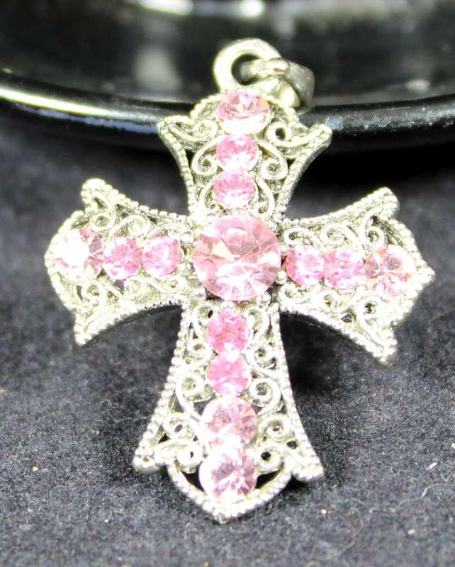Costume jewelry - bedazzled cross pendant
