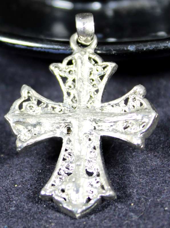 Costume jewelry - bedazzled cross pendant