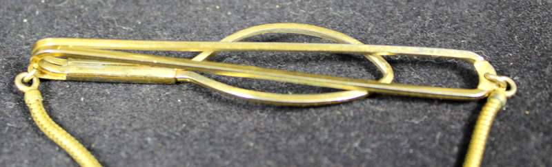 costume jewelry - Stratton gold colored tie clip