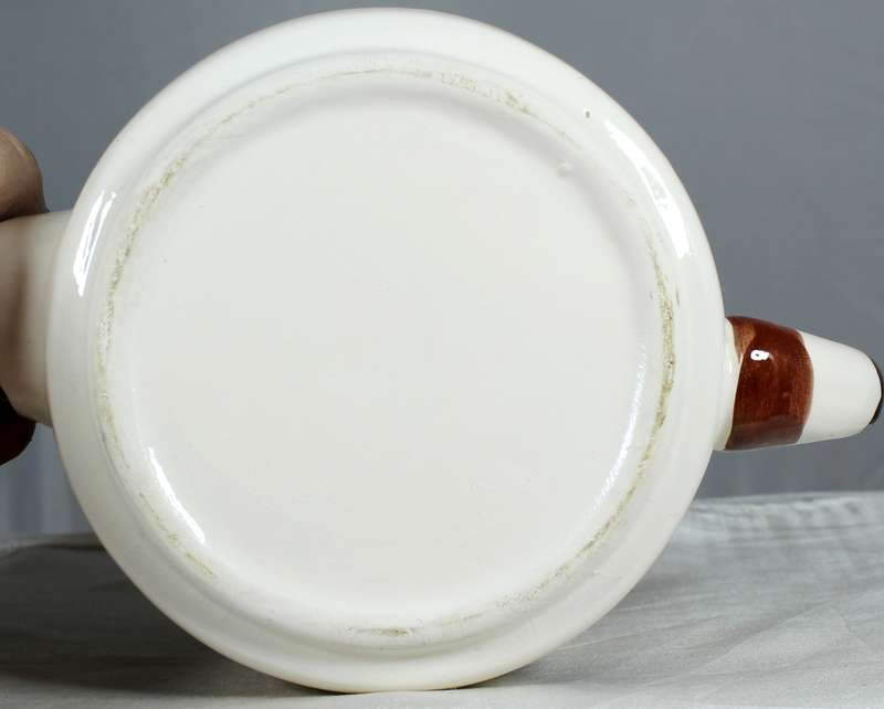 Small cow teapot