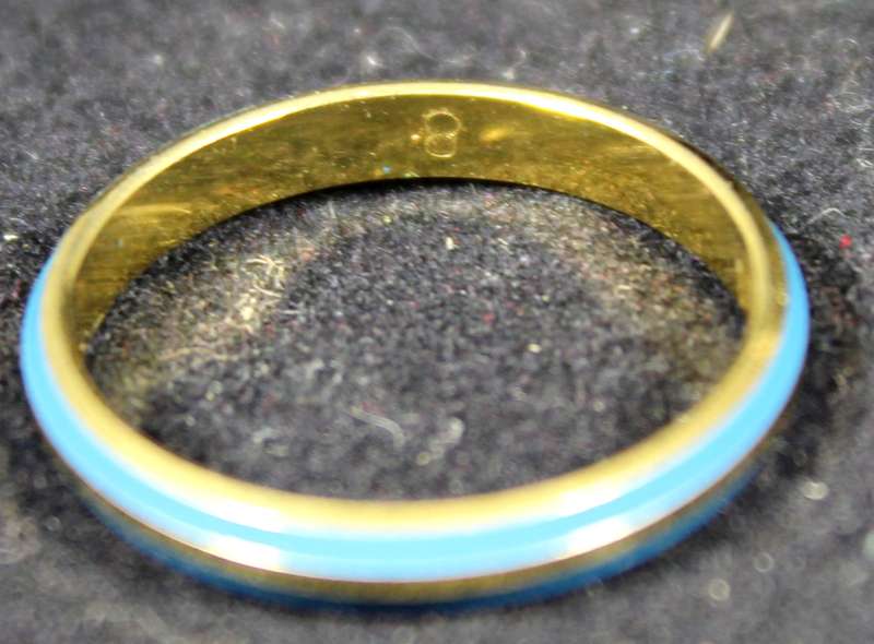 costume jewelry - very fine pinky ring - blue