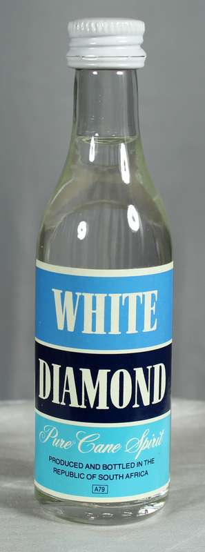 Mini liquor bottle - White Diamond cane spirit