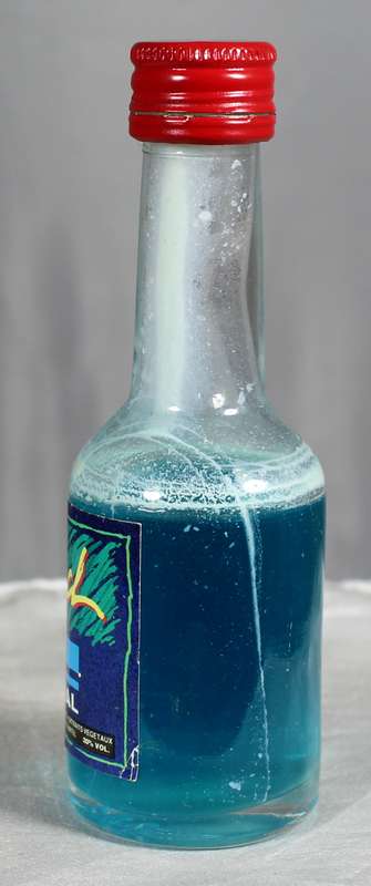Mini liquor bottle - Le Punch - Air Australia