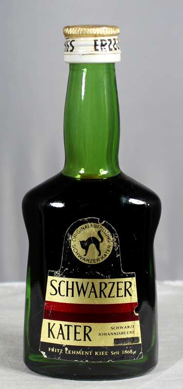 Mini liquor bottle - Schwarzer Kater - black berry liqueur