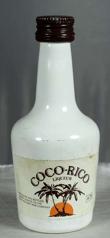 Mini liquor bottle - Coco-Rico liqueur