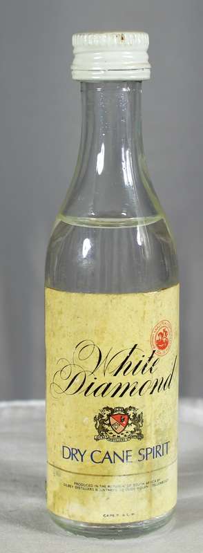 Mini liquor bottle - White Diamond - Dry cane spirit