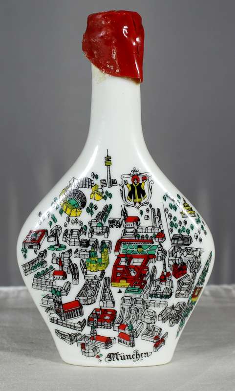 Mini liquor bottle - Munchen Escorial Grun