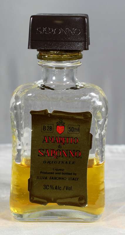 Mini liquor bottle - Amaretto - Saronno