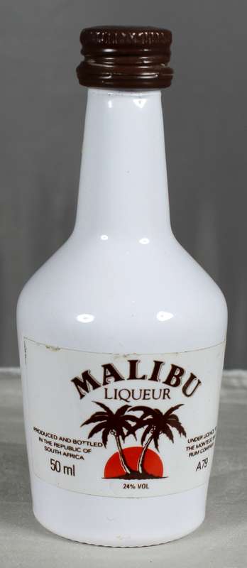 Mini liquor bottle - Malibu liqueur