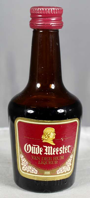 Mini liquor bottle - OudeMeester - Van der Hum