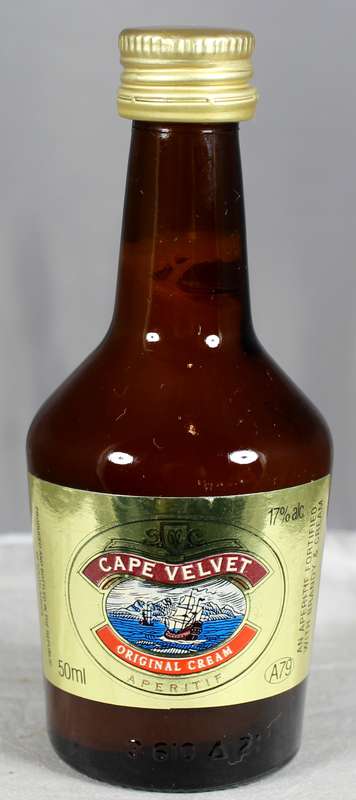 Mini liquor bottle - Cape Velvet