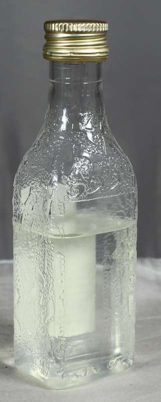Mini Liquor Bottle - Seagram's gin