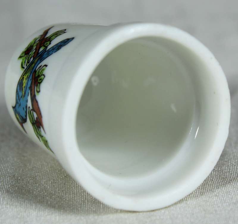 Bone China thimble - blue bird