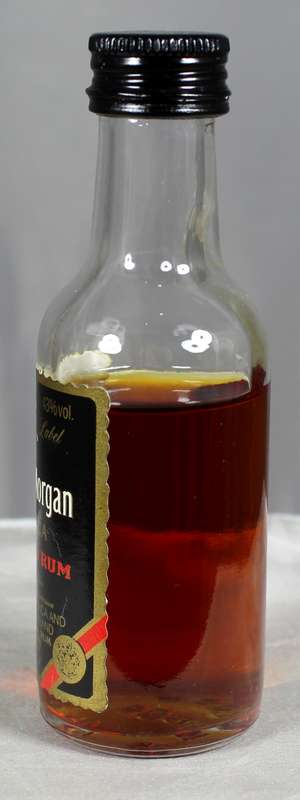 Mini Liquor Bottle - Captain Morgan rum