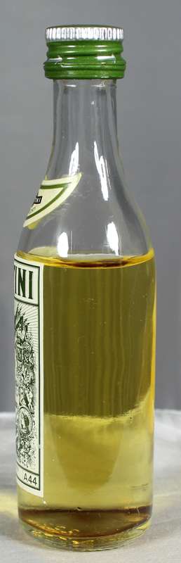 Mini liquor bottle - Martini dry
