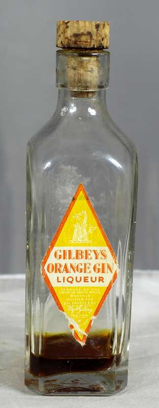 Mini liquor bottle - Gilbeys - Orange gin liqueur