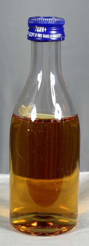 Mini liquor bottle - Metaxa